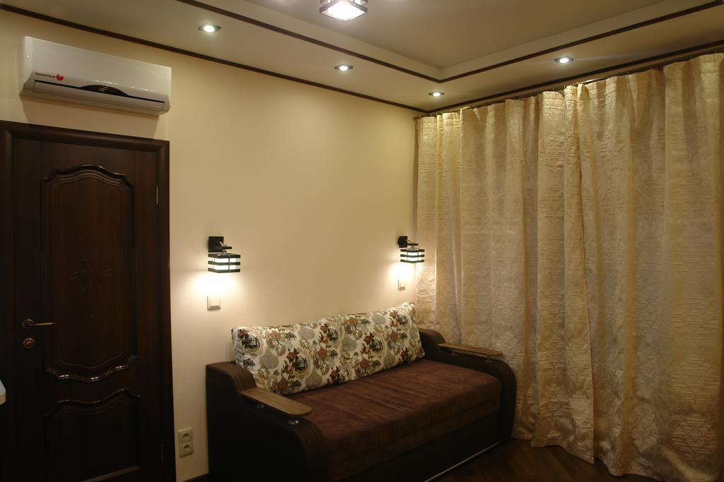 Hotel Sicilia Τσορνομόρσκ Εξωτερικό φωτογραφία