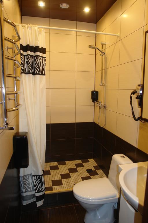 Hotel Sicilia Τσορνομόρσκ Εξωτερικό φωτογραφία