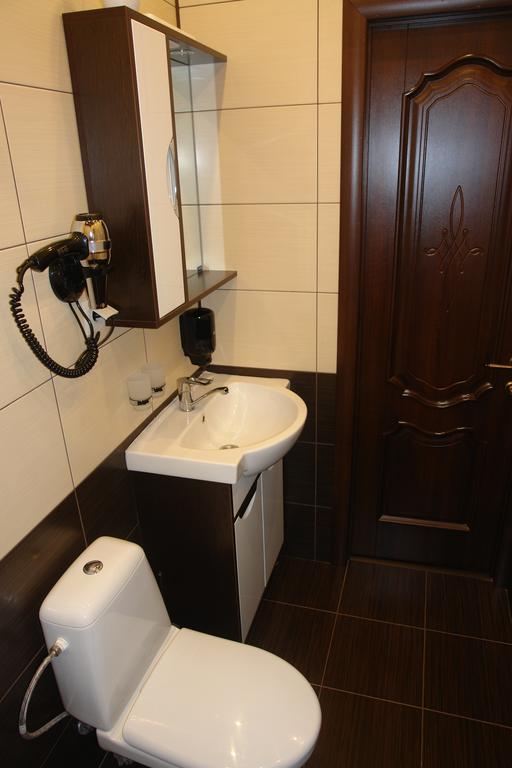 Hotel Sicilia Τσορνομόρσκ Εξωτερικό φωτογραφία