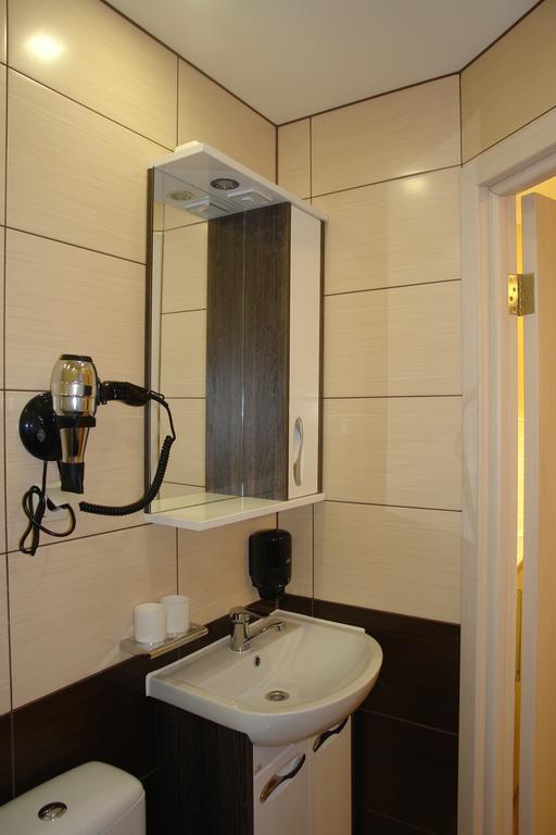 Hotel Sicilia Τσορνομόρσκ Εξωτερικό φωτογραφία